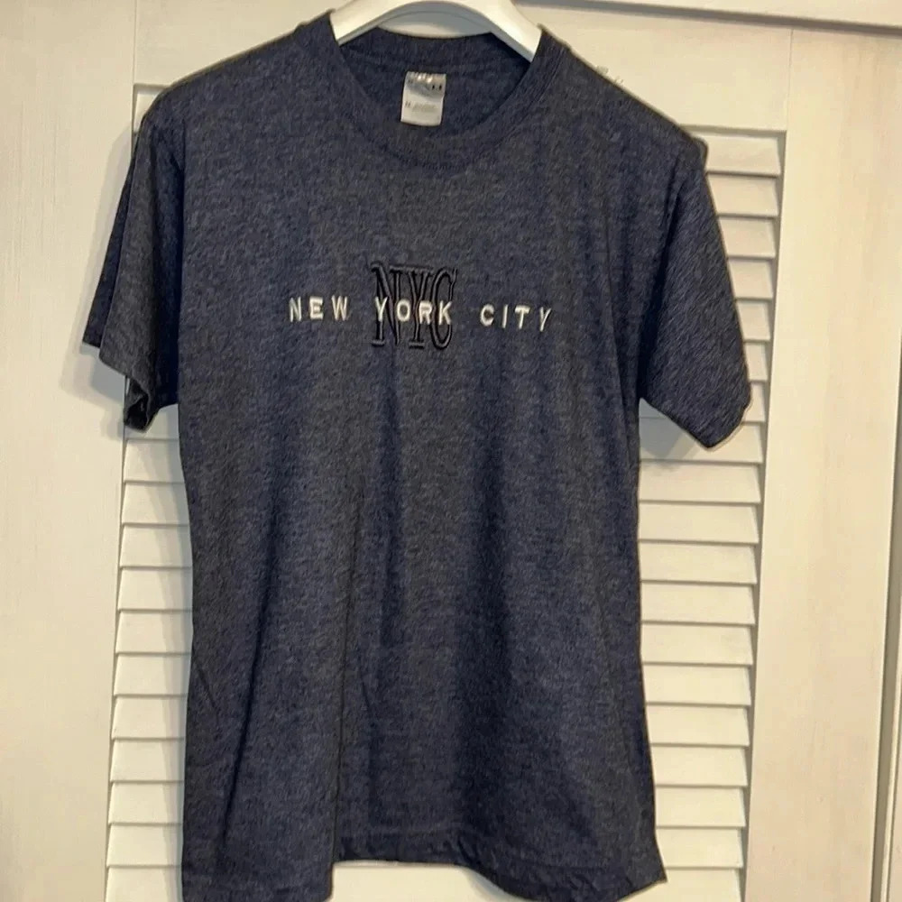 vintage nyc new york city wali tag unisex medium short sleeve embroidered shirt
